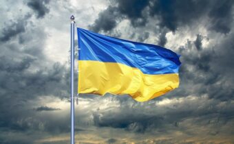 Průzkum: Pouze polovina Ukrajinců se chce vrátit domů