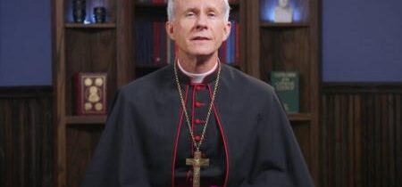 Biskup Strickland: Tí, ktorí chcú zmeniť Božie prikázania, ich v skutočnosti nežijú