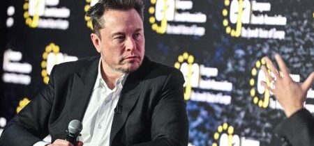 Spoločnosť X Elona Muska prestáva na ukladanie informácií o používateľoch využívať firmu s väzbami na izraelskú spravodajskú službu