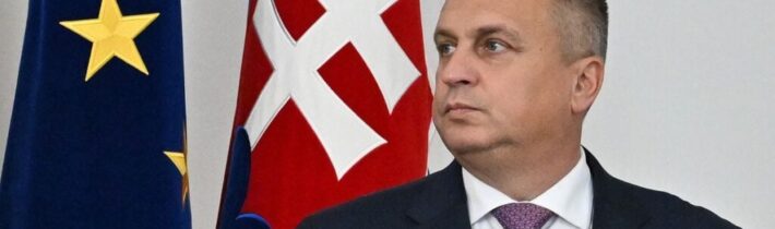Slovenské neziskovky na americké výplatnici. Exoti, umělci. Andrej Danko naplno