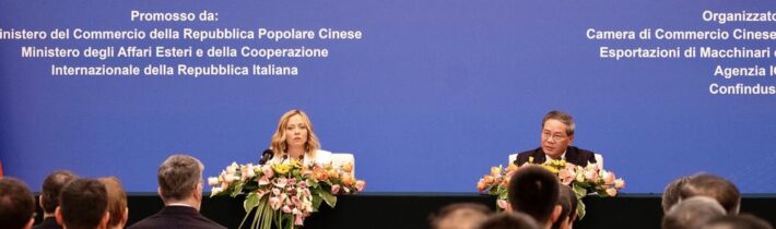 VIDEO: Taliansko prehlbuje ekonomickú spoluprácu s Čínou. Premiérka Meloniová podpísala v Pekingu memorandum o priemyselnej spolupráci