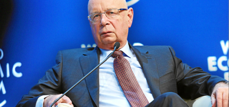 Klaus Schwab a ďalší vedúci pracovníci WEF obvinení zo sexuálneho obťažovania súčasnými a bývalými zamestnancami