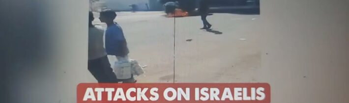 Jsou pronásledováni Izraelci na Západním břehu Jordánu a napadáni nožem po vraždě Ismaila Haniyeha.