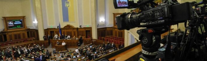 Ukrajinský parlament opäť predĺžil platnosť stanného práva aj mobilizácie o ďalšie tri mesiace