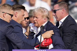 Najbližšie mesiace rozhodnú o existencii sveta aký poznáme. Vojnových šialencov a sily antikrista už môže zastaviť len Božia prozreteľnosť, ktorej vďačia za svojej životy Donald Trump a Robert Fico!