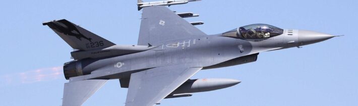 Na Ukrajine budú F-16 čeliť problémom „na zemi aj vo vzduchu“