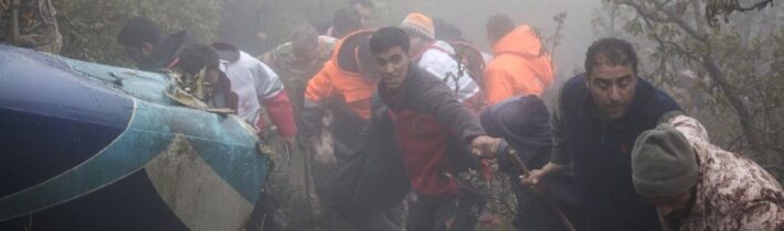 Iránske úrady identifikovali všetky obete havárie vrtuľníka, pri ktorej zahynul…