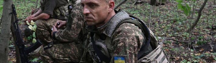 Ukrajina čelí kritickým výzvam na fronte