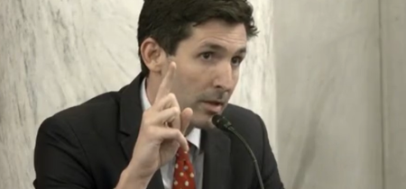 Odborník na zdravie varuje Senát, aby "nedôveroval" takmer každej inštitúcii v oblasti výživy a chronických chorôb