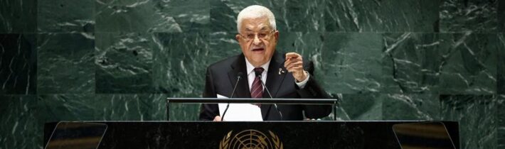 Palestínsky prezident Mahmúd Abbás na Valnom zhromaždení OSN vyzval svet, aby zastavil šialenstvo páchané na Palestínčanoch a prestal dodávať Izraelu zbrane. Izrael by mal byť podľa neho zbavený členstva v OSN