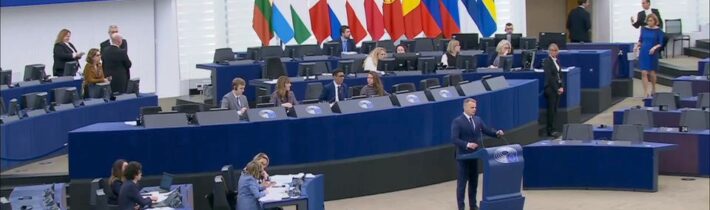 BRUSEL ŽIADA OPATRENIA PROTI OPIČÍM KIAHŇAM! Nesmieme už dovoliť ďalší koronat…