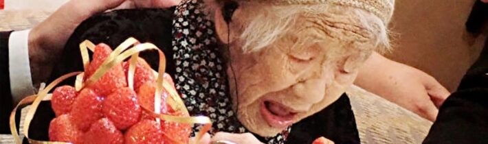 119-ročná Japonka milovala sladké nápoje. Aké bolo tajomstvo jej dlhovekosti?