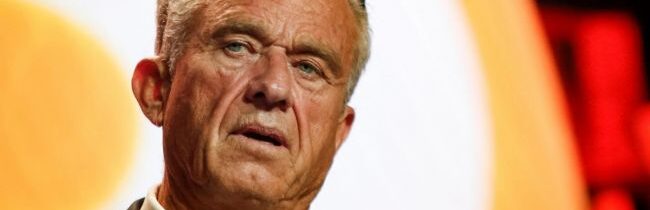 Robert Kennedy Jr. vyzýva Washington, aby zastavil „šialenú eskaláciu“