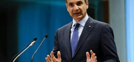 Grécko plánuje vynaložiť 20 miliárd eur na zastavenie "národnej hrozby" úbytku obyvateľstva