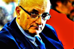 Volby pod taktovkou lichvářů. Bartoš nebo ODS? Kdo se chce napakovat víc? Zamanovy osmdesátiny.