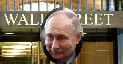 Putin čůrá na Wall Street z vysoké výšky: a přečůrává. Není digitální jako digitální…