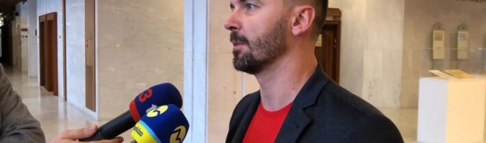 Záver rozhovoru novinárov s poslancom NR SR za hnutie Slovensko Michalom Šipošom