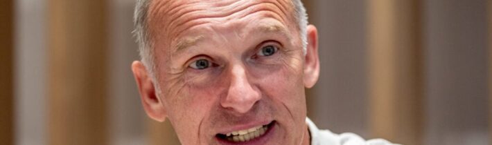 P. Bošnakov: V NHL upřednostňují byznys před ideologií, proto může vzniknout Hašek Team