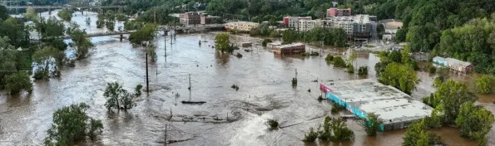 Bílé a Červené klobouky se spojily v boji proti lotrům z FEMA a FBI v Severní Karolíně – tadesco.org