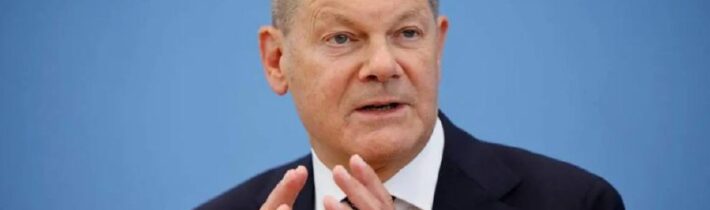 Scholz uviedol, že považuje za problém, aby Ozbrojené sily Ukrajiny zaviedli úde…