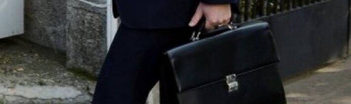 Bulharská vláda dnes navrhla za kandidátov na post eurokomisára Jekaterinu Zahar…