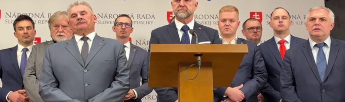 Politika aktuálne v centre diania