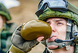 Ruské síly na jihu Ukrajiny pociťují stále zoufalejší nedostatek vody