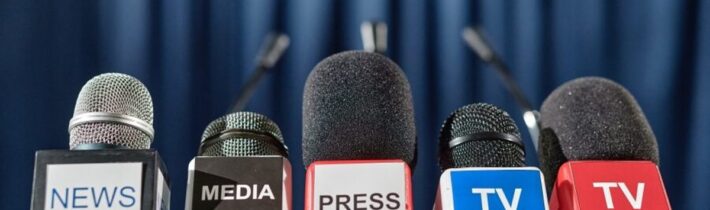 Jestli něco mělo smysl | Pravý prostor