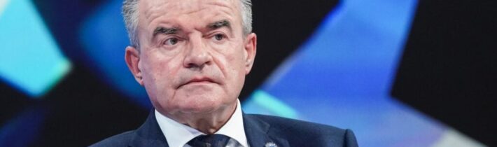 POTRESTAL BŮH KRAUSE ZA ROUHÁNÍ? NA CO SKUTEČNĚ ZEMŘEL SENÁTOR ODS ROMAN KRAUS, FANATICKÝ ZASTÁNCE VAKCINACE, KRÁTCE PO OČKOVÁNÍ?