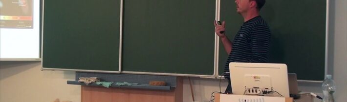 Michal Švanda – (Některé) otevřené otázky sluneční fyziky (KS ČAS, JČMF 5.10.2018)