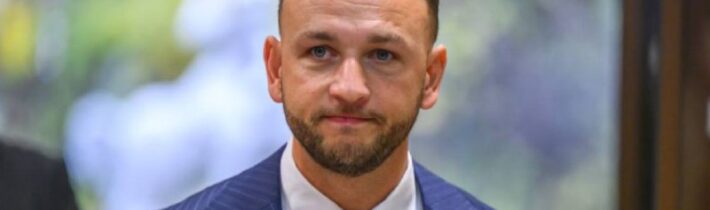 O návrhu na odvolanie ministra vnútra Matúša Šutaja Eštoka (Hlas-SD) sa bude Nár…