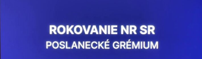 Politika aktuálne v centre diania