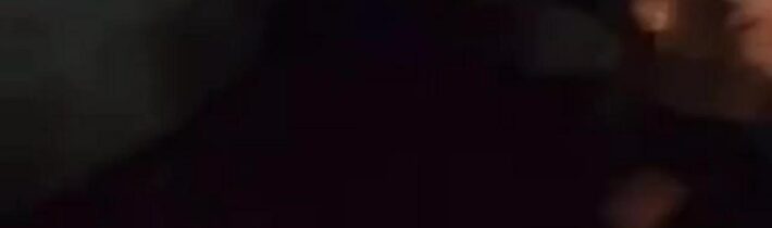 Molotovovy koktejly byly použity v Tbilisi, když je prozápadní demonstranti házeli na