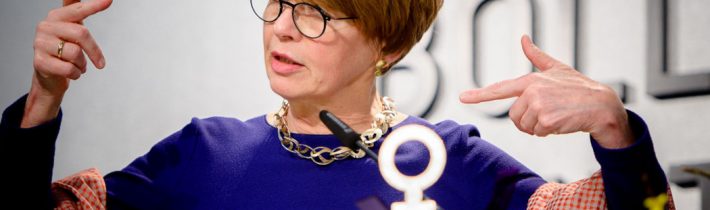 Manželka nemeckého prezidenta vyzýva katolícku Cirkev, aby zaviedla ženy – kňažky a biskupky, ako aj viac rodovej rovnosti –