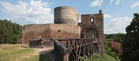 Státní hrad Krakovec – Jiří Sobek – prohlídka s výkladem (11.6.2016) v2