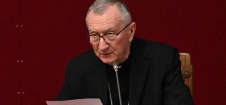 Kardinál Parolin obhajuje tajnú dohodu medzi Čínou a Vatikánom ako "plodnú