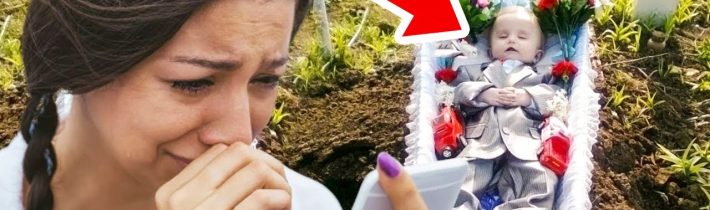 Na fotce z pohřbu svého syna si všimla zvláštního detailu a okamžitě utíkala na hřbitov…