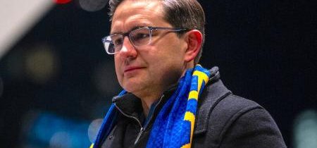 Noviny financované liberálmi tvrdia, že víťazstvo konzervatívcov v roku 2025 by bolo podobné "začiatku nacistického autoritárstva