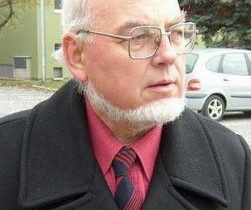 PhDr. Jiří Jaroš Nickelli: „Smiřme se a společně táhněme na Rusa.“ Tak ne Volksgenossen. Nejste naši partneři.