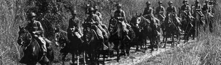 Poslední jezdecký útok americké armády vedl poručík Ramsey na Filipínách v roce 1942