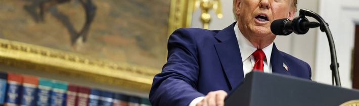 Trump chce od Európy viac peňazí na obranu