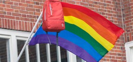 Trudeauova vláda dala LGBT aktivistom milión dolárov na presadzovanie rodovej ideológie v školách