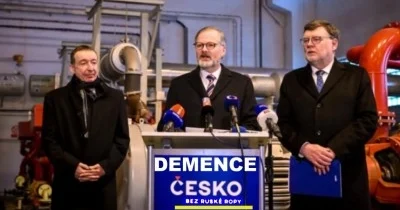 Tento jásající antičech vedle elektrikáře je prý skutečně premiér České republiky, prý nějaká bruselská onuce Fiala…