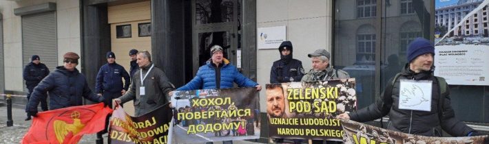 V Poľsku sa na výročie volyňského masakru konalo protestné zhromaždenie