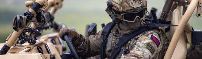 Britská armáda je príliš vyčerpaná na to, aby sa zúčastnila mierovej operácie na Ukrajine