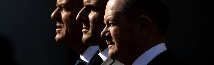 Z velmoci se stal pěšák: Jak si USA udělaly ze západní Evropy svou otrockou loutku