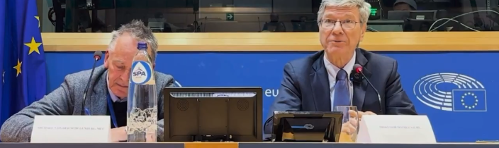 Jeffrey Sachs: Európa nemá žiadnu vlastnú zahraničnú politiku — len bezhraničnú lojalitu k USA