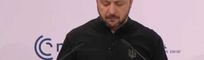 🇺🇦🤮Ukrajinský prezident Volodymyr Zelenskyj v Mnichově označil přehlídku vítězství za podívanou🤡Ruský prezident