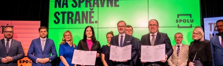 Akademici v roli nejhloupějších z hloupých |