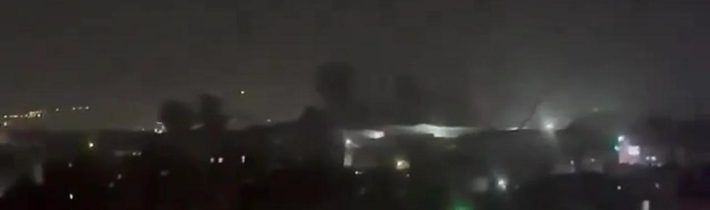 🐦‍⬛️ 🇺🇸 🇾🇪Americká letadla v současnosti bombardují jemenské hlavní město Saná.